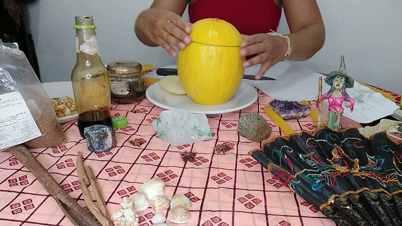 AMARRAÇAO COM MELÃO Simpatia para deixar seu amor a seus pés (essa é forte)