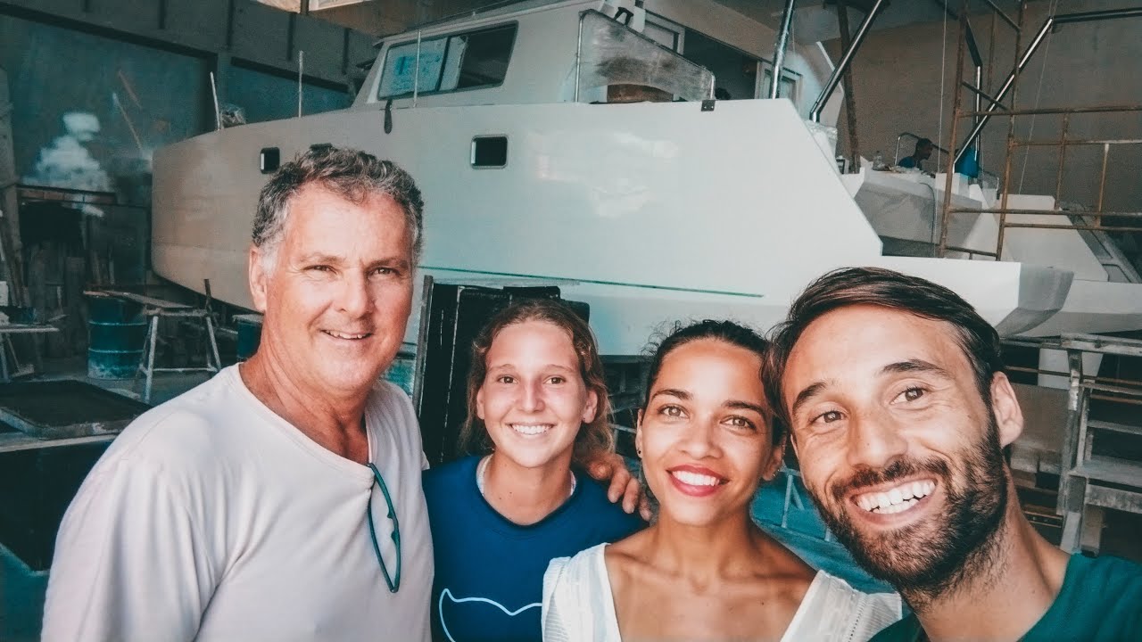 Catamarã construído em apenas SETE meses! | Estaleiro BoraBora 36 | 208