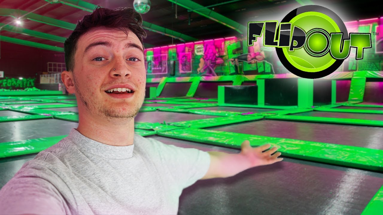 The BIGGEST Trampoline Park in the UK! (FLIP OUT)