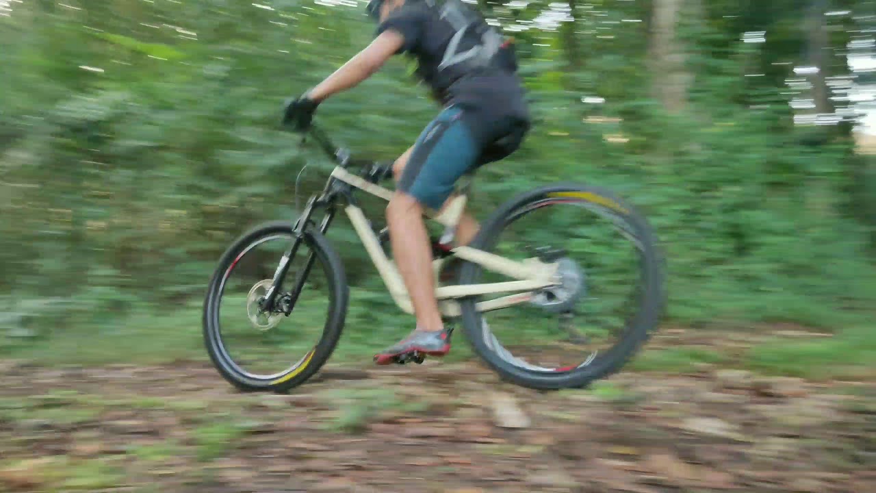 SORE SORE SEPEDA SANTAI ALA MTB INDONESIA