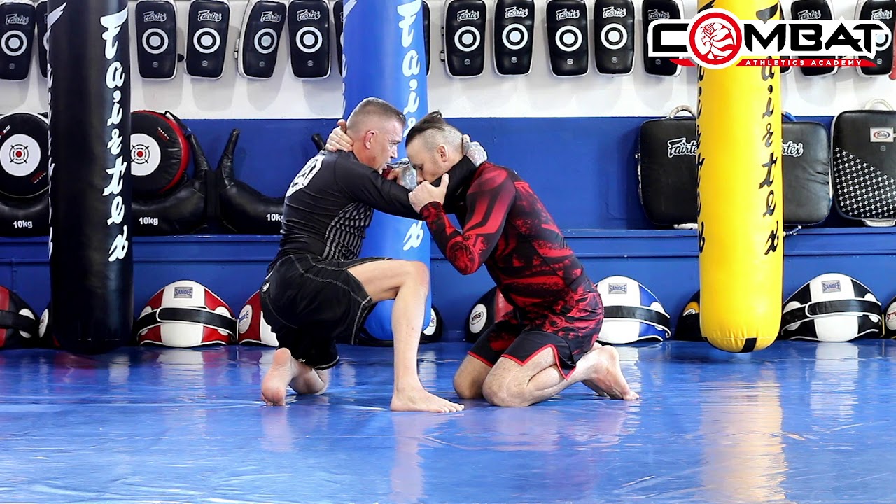 How To Attack When Kneeling In Jiu Jitsu