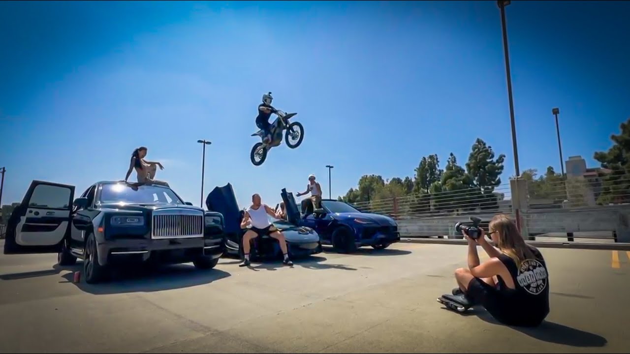 LA8 🇺🇸 Normal day in Los Angeles 👌🏻 feat. Koza Bobeček & Podmol Flip ⚡️