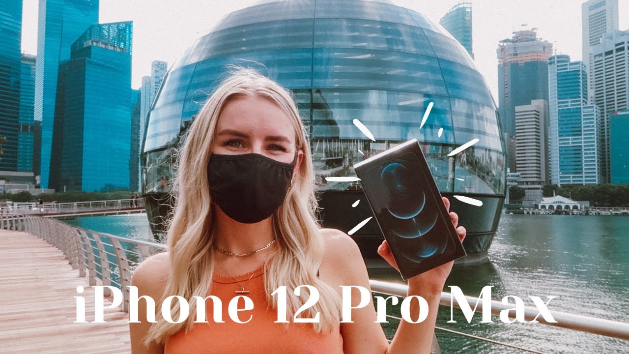 Purchasing my iPhone 12 Pro Max From Singapore's FLOATING Apple Store!