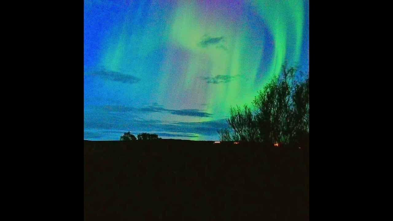 Iceland live webcam from remote cabin
