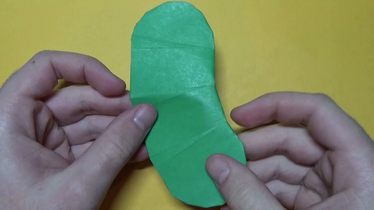Простое оригами-солёное огурец