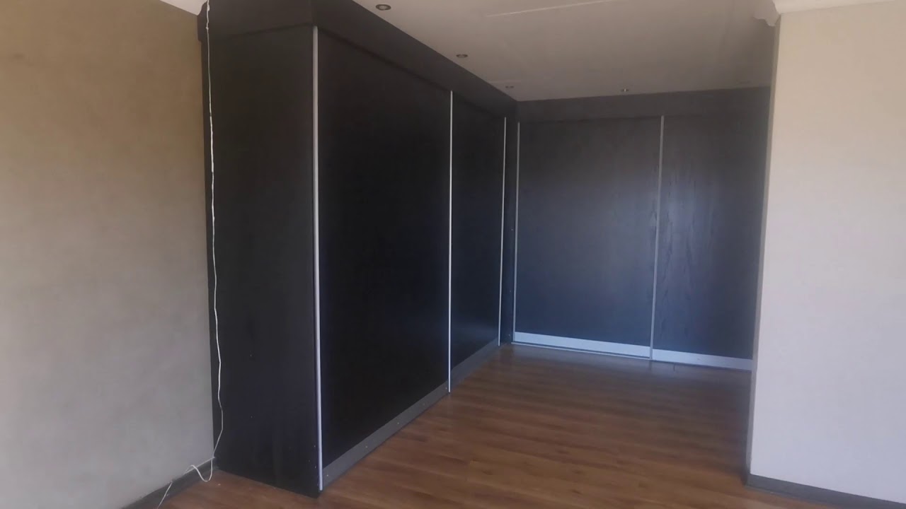 Bainsvlei R 2 990 000.