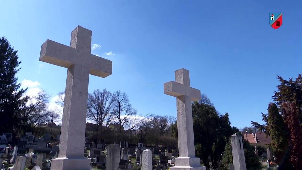 M&eacute;lt&oacute; megeml&eacute;kez&eacute;s L&aacute;batlan nagyjair&oacute;l