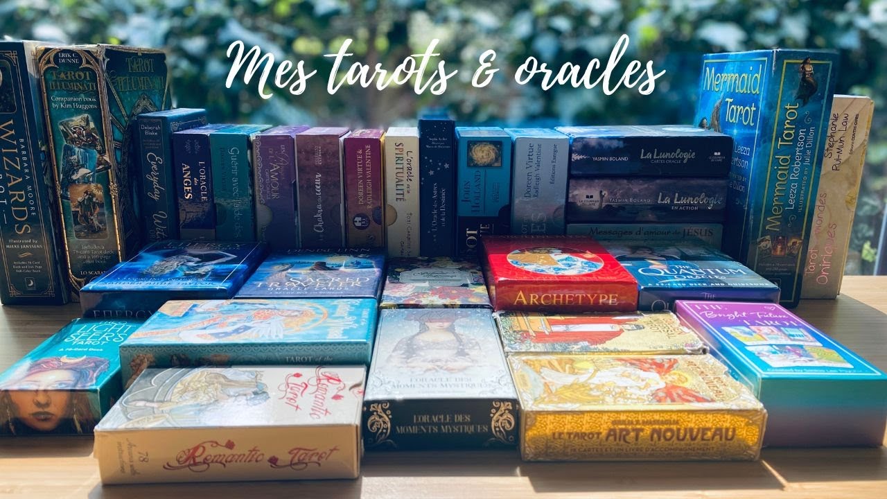 MA COLLECTION DE TAROTS & ORACLES et UN PEU D'HISTOIRE ;-)