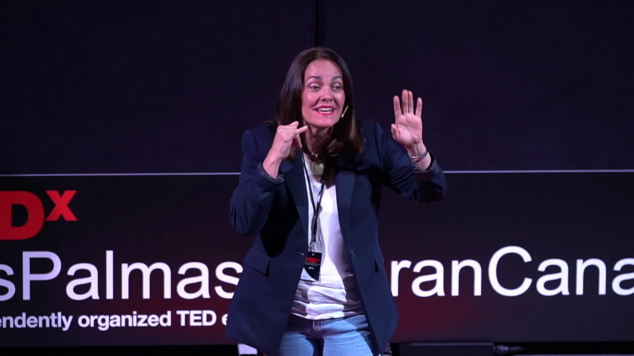 ¿Qué haces con lo que te pasa? | Susana Barroso y Virtudes Sarmiento | TEDxLasPalmasdeGranCanaria