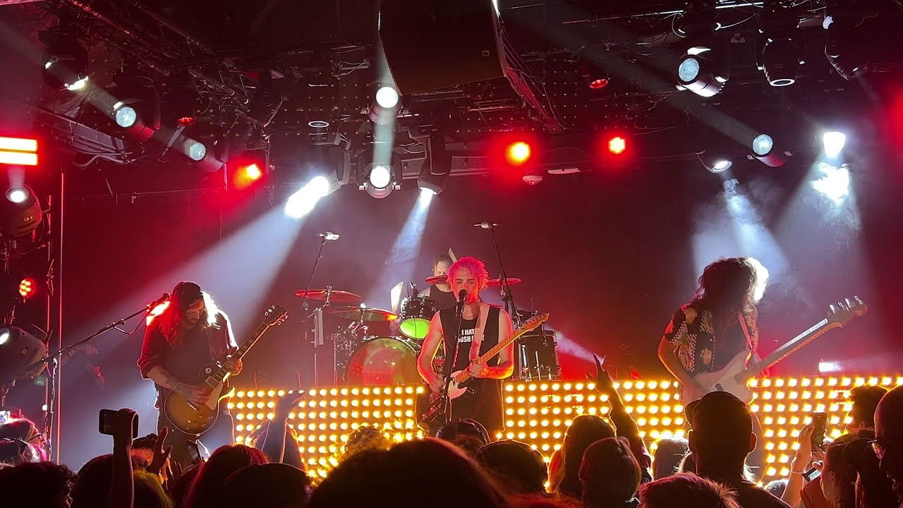 Badflower · 2024-10-09 · Echoplex · Los Angeles · full live show