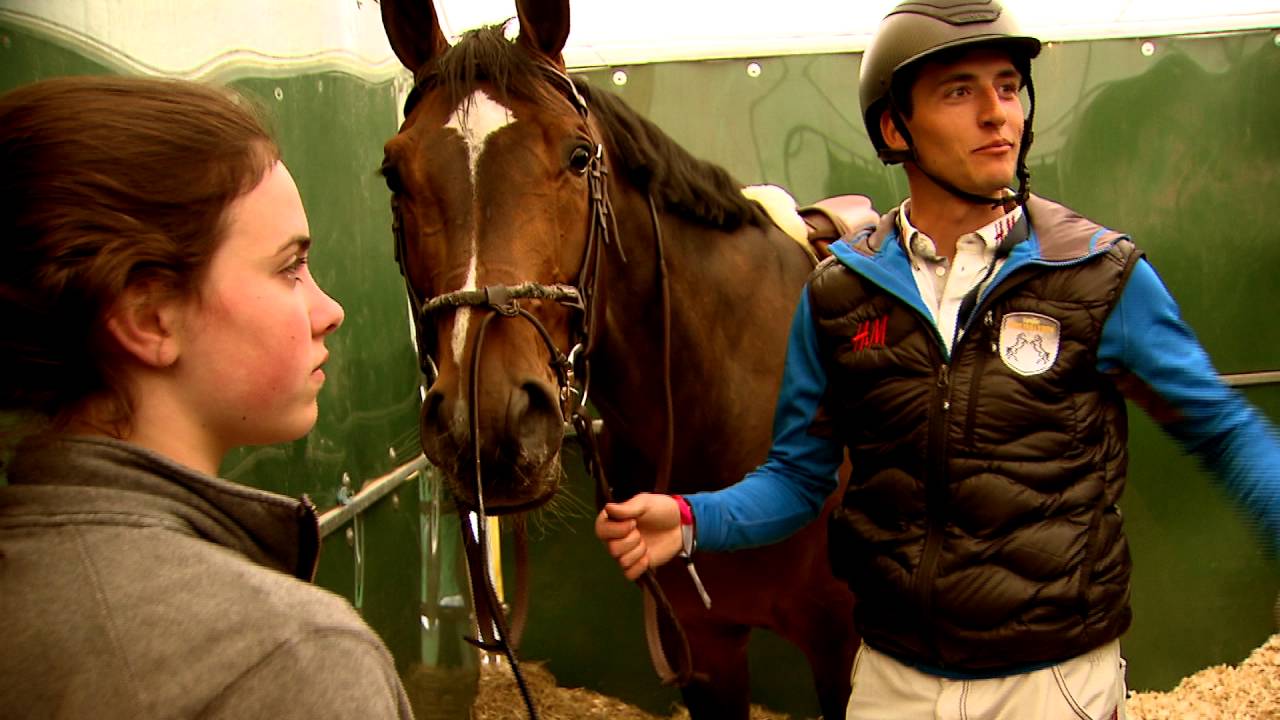 Reportage van Play Sports met Olivier en Nicola Philippaerts op Jumping Antwerpen