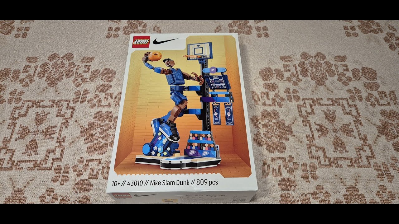 How do you build the 809-piece LEGO 43010 Nike Slam Dunk (1 Sept 2025) ?