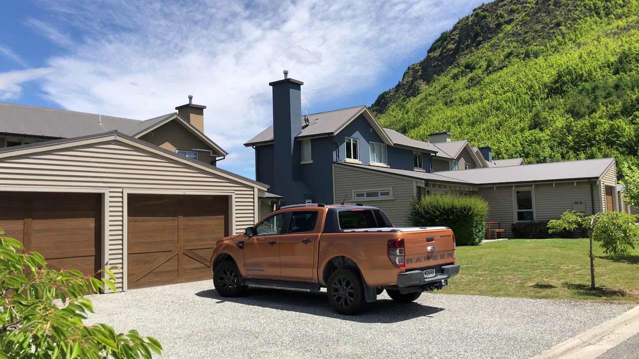 [4k Walking] Arrowtown : Essex Ave