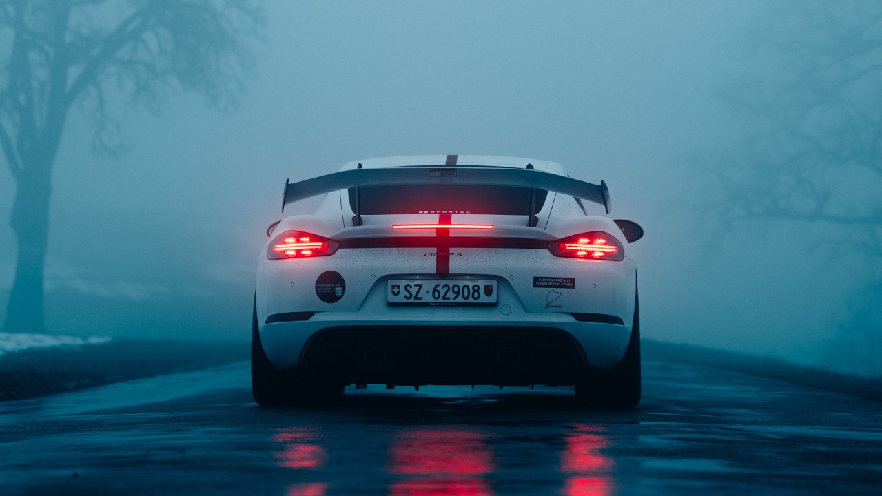 Photographing a Porsche GT4RS in Heavy Fog (Relaxing POV)