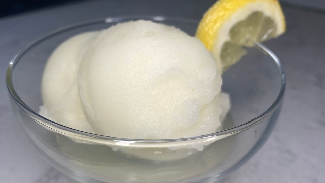 Homemade Lemon Sorbet  - Sorbet de Limão
