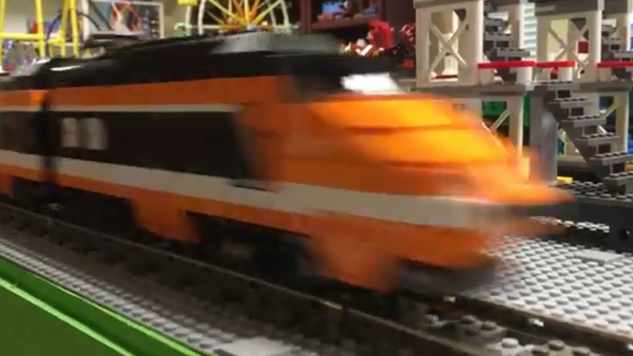 Trans Europe Express - LEGO Train Horizon Express
