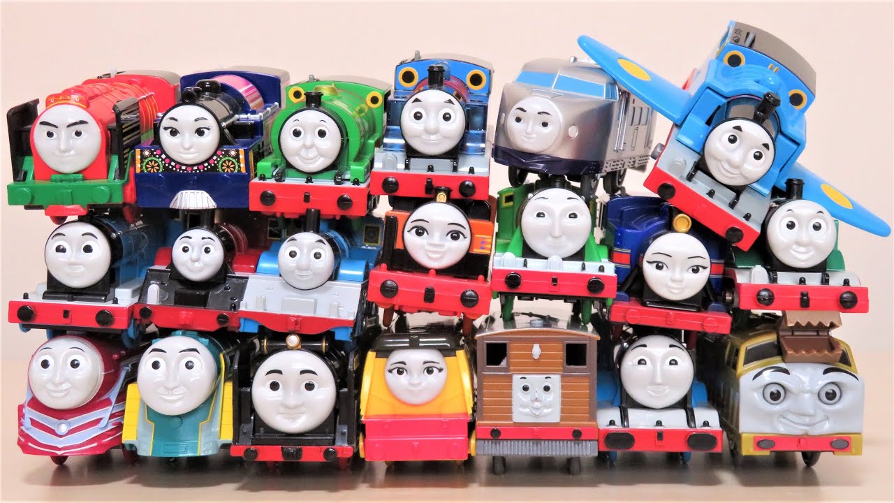 Thomas & Friends Put the batteries into the Plarail toys