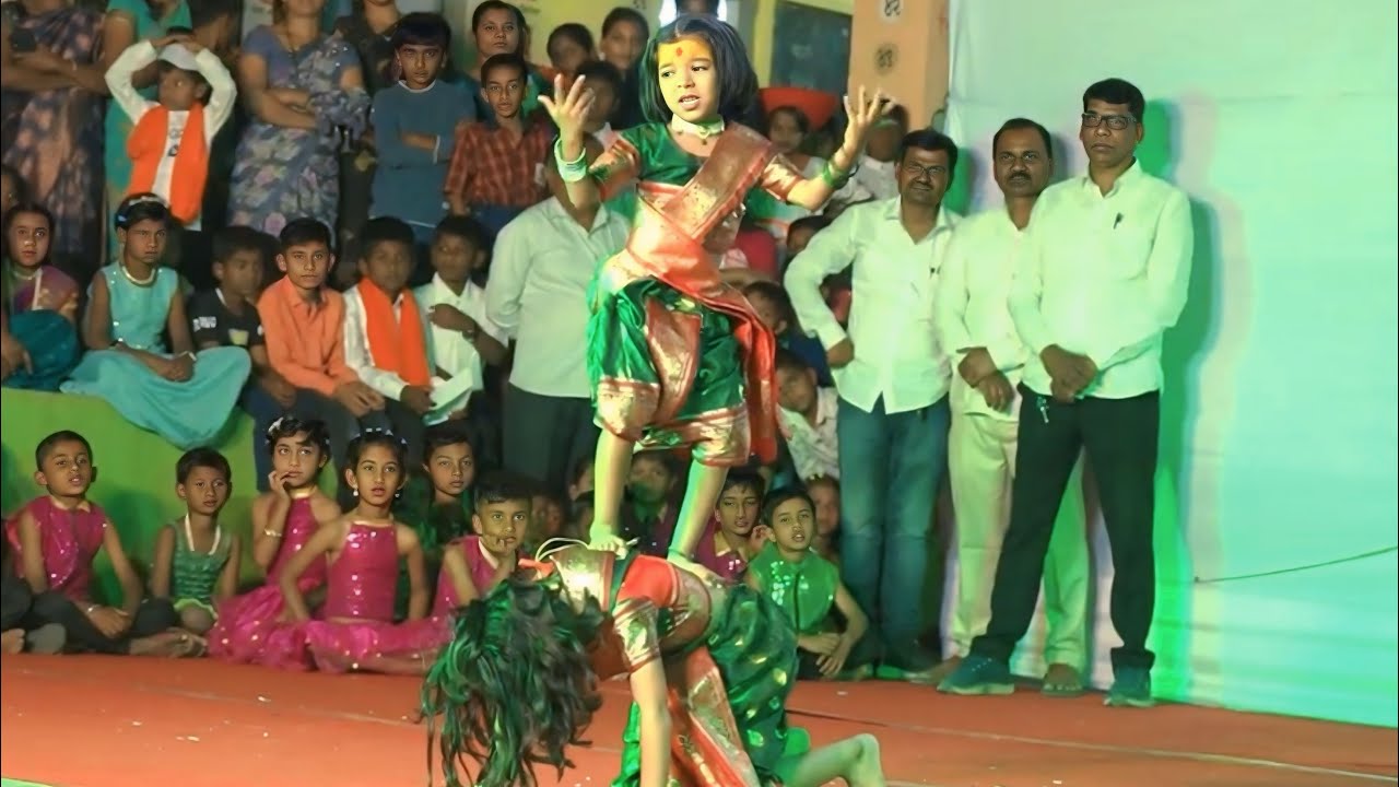 लल्लाती भंडार 😍 आमच्या दोन चिमुकल्या आणि त्यांचा जबरदस्त डांस ❤️ नृत्य रूप Dance Studio At शिक्रापूर