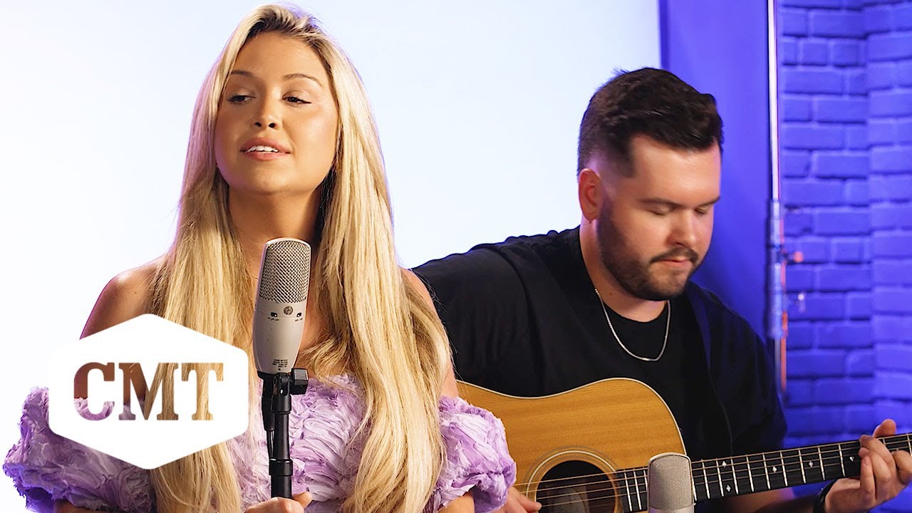 Alexandra Kay Performs 