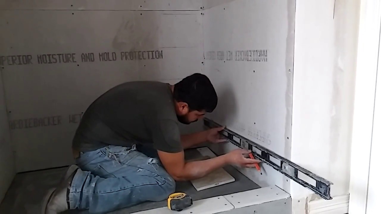 como anivelar las paredes de un shawer o bañera.