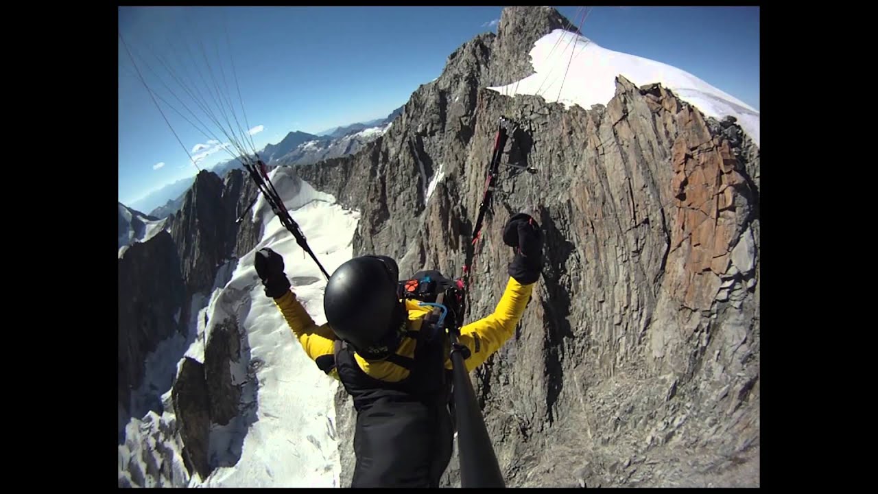 Paragliding on the Finsteraarhorn