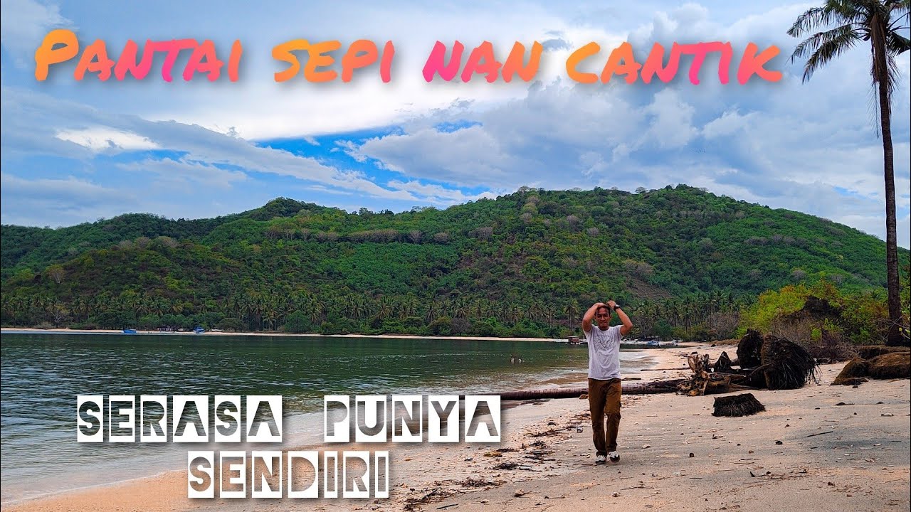 Suasana Pantai Goa Landak, Pulau Lombok