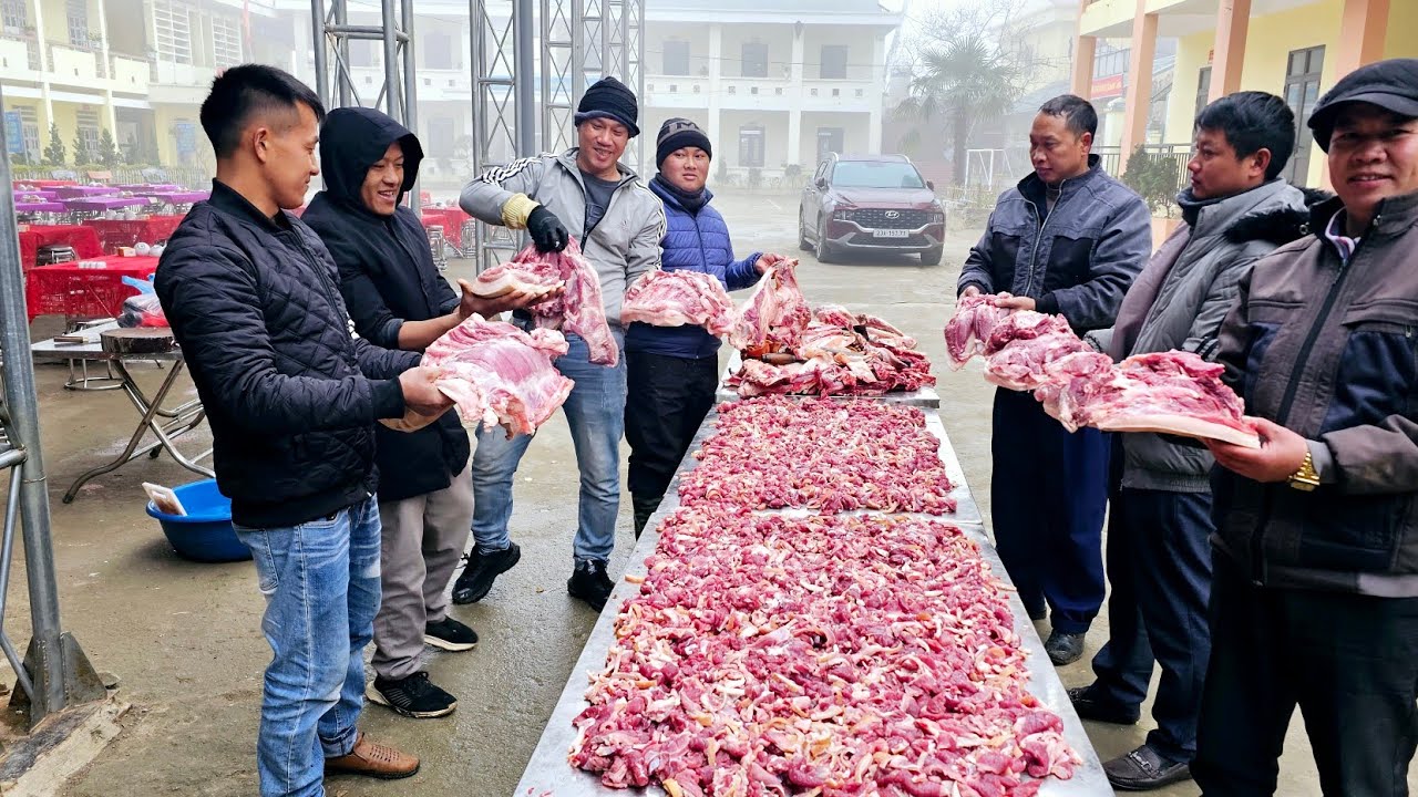 70 mâm cỗ khủng khánh thành đường Đoàn Kết 1 bò 1 lợn 40 gà như Đám Cưới. Nguyễn Tất Thắng