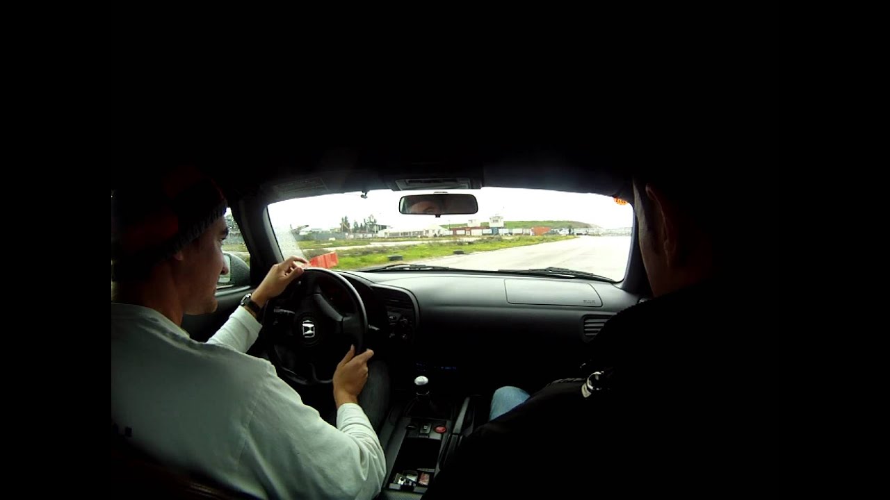 Leon Taoubes לאון טאובס drifts Honda S 2000