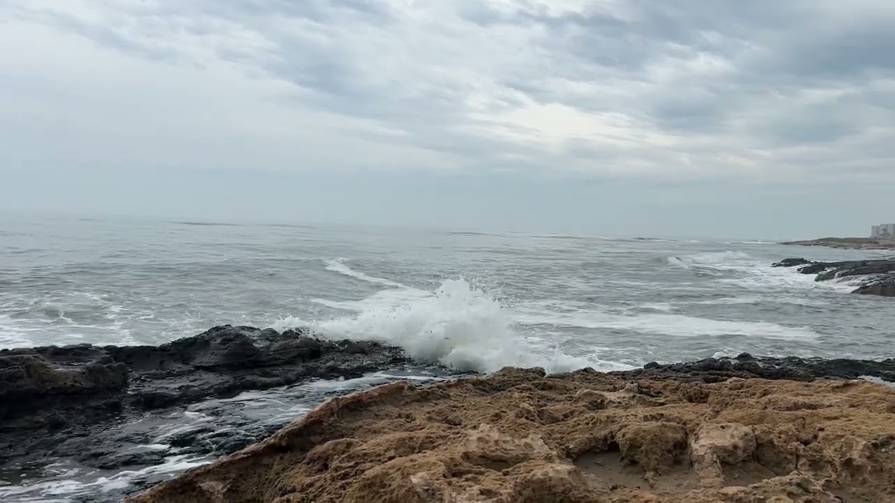 White Noise for Deep Sleep & Focus – 3 Hours | Ocean View
