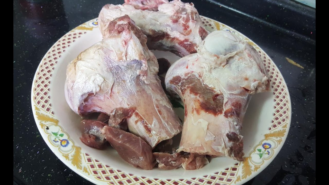 مركة العظم الحمره بالحمص المجروش