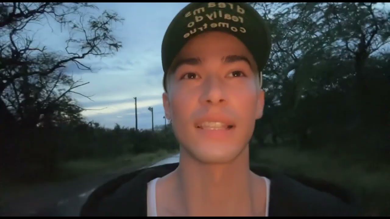 MIKA 米卡 2023 Hawaii vlog