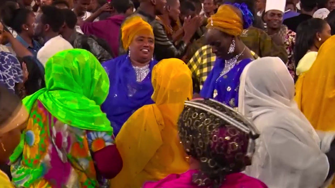 Wai Wai Gurba Boy ft Mulky Baibe Live