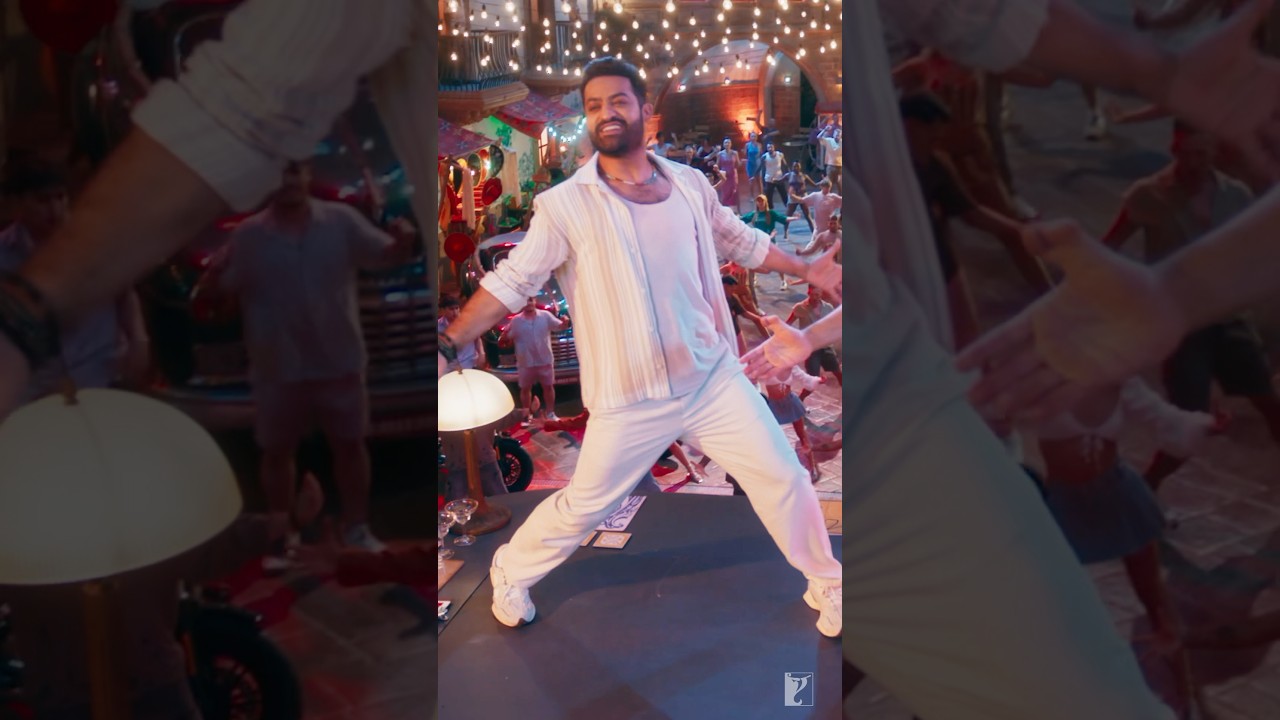 Waiting for the next party to recreate this 🕺 | #JanaabeAali | #HrithikRoshan | #NTR | #War2