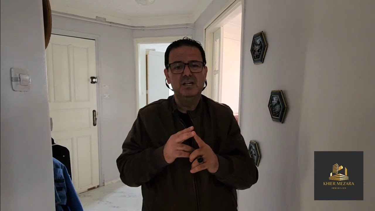 شقة للبيع في الهضاب سطيف من نوع F4. سعر معقول جدا. لا تبخلوني بلايك واعجابكم بقناتي  مشاهدة ممتعة