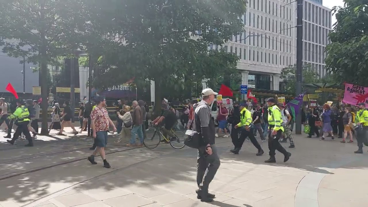 O my god 😳 police 🚔 in uk