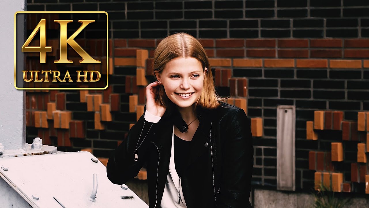 Girl Smiling (NO copyright 4K footage)