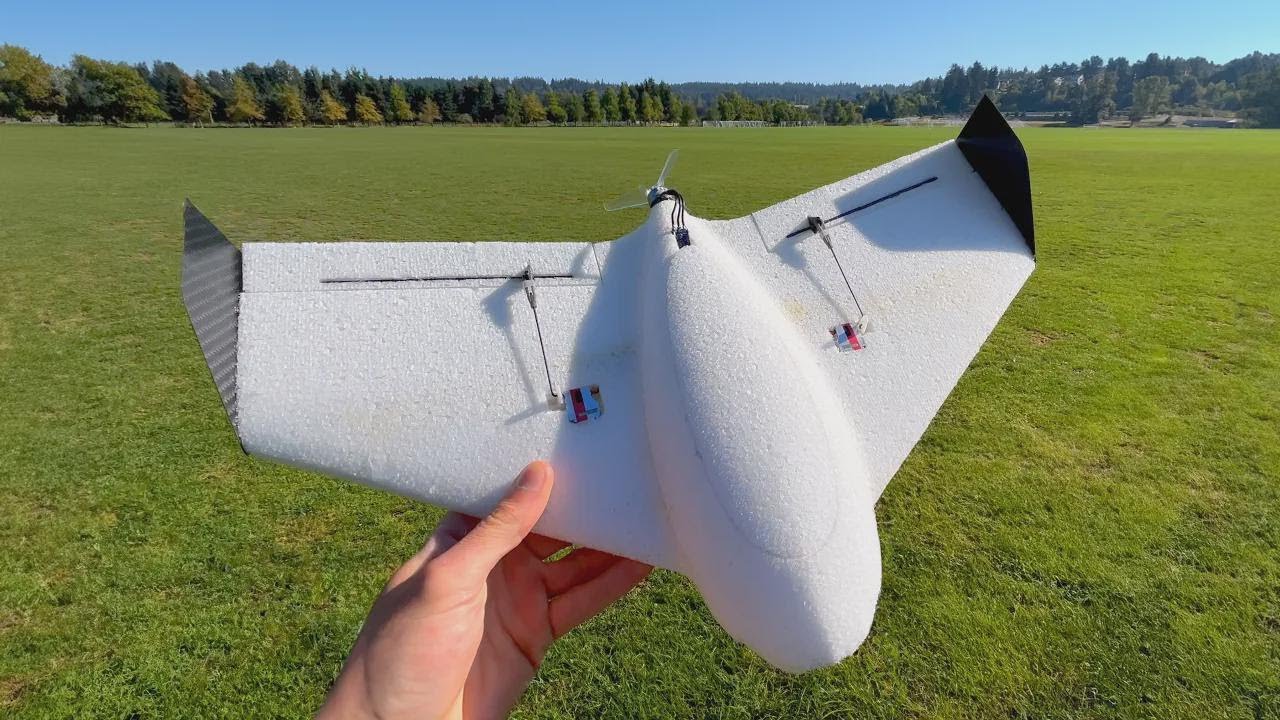 El Ala Voladora FPV M&aacute;s Peque&ntilde;a con HD - Flik