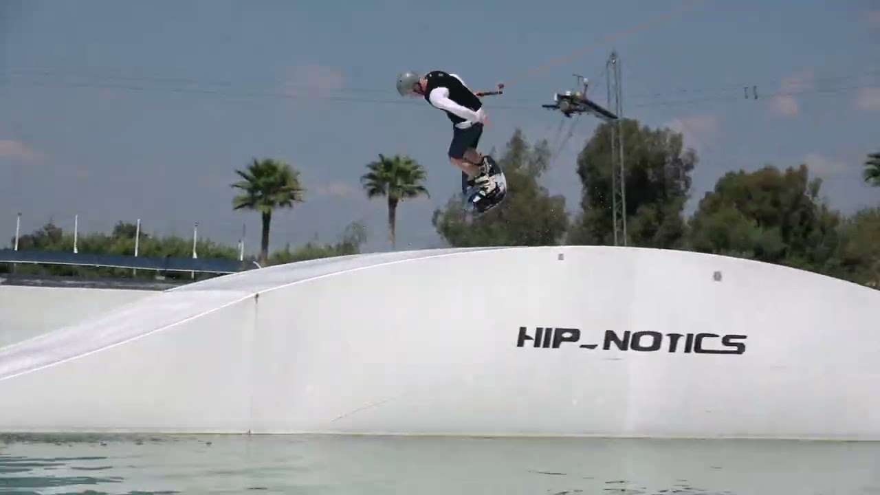 Wakeboard movie Red bellied black snake