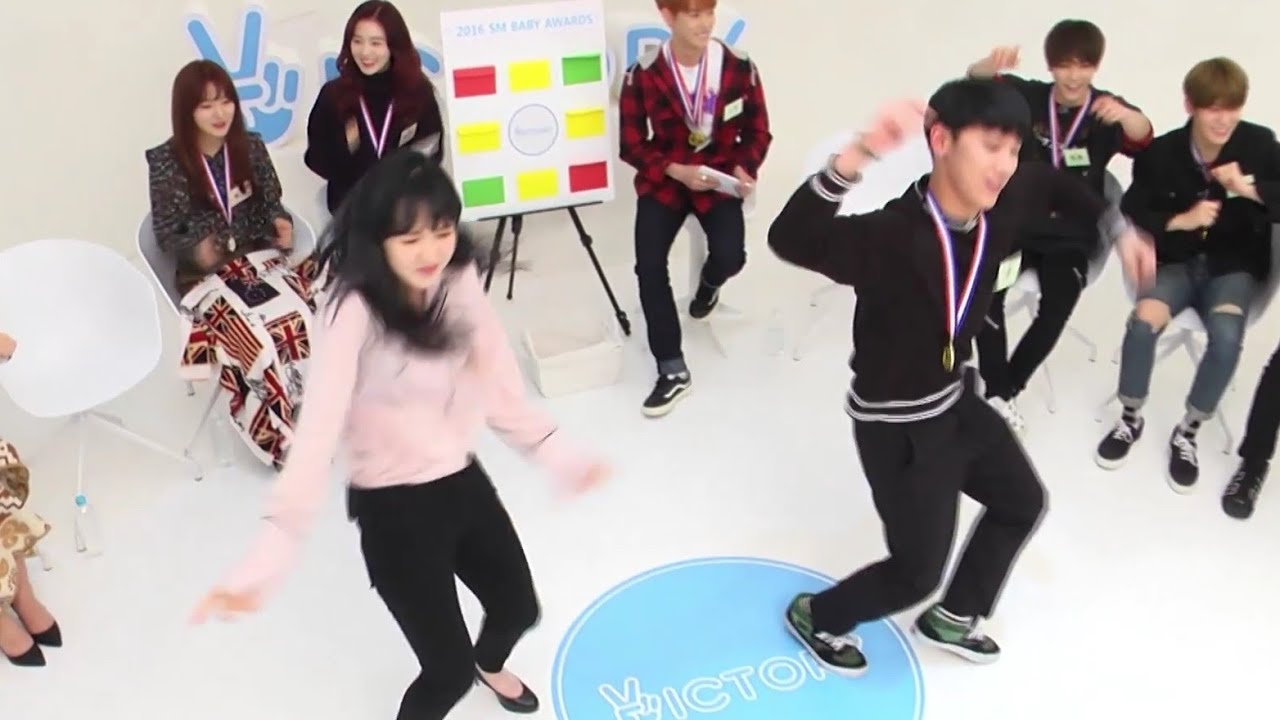 이때 쯤에 다시 꺼내보는 레드벨벳 엔시티 브이앱