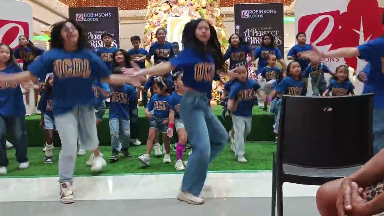 UCDL U CAN DANCE LAOAG!!!!!