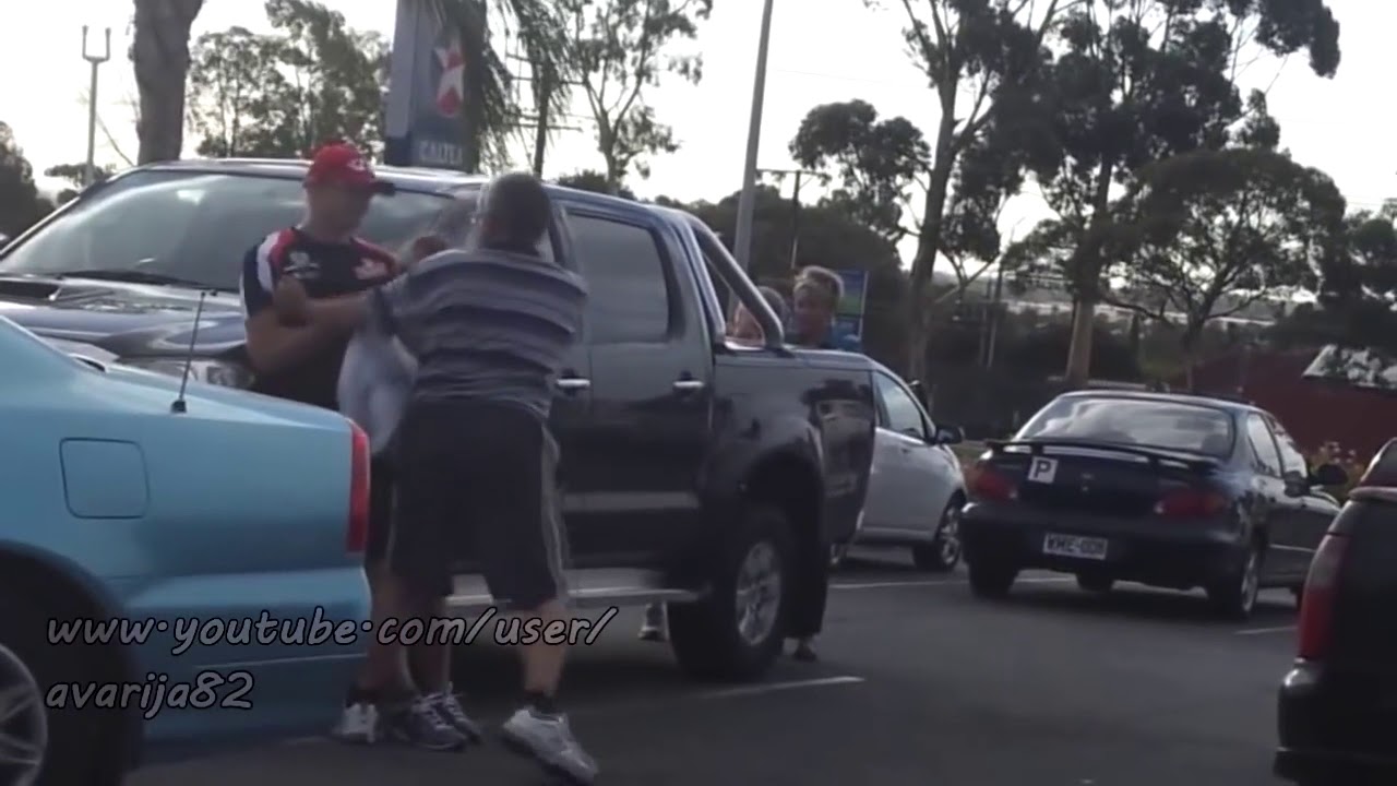 2017 Public Freakout Compilation | Crazy Road Rage #3