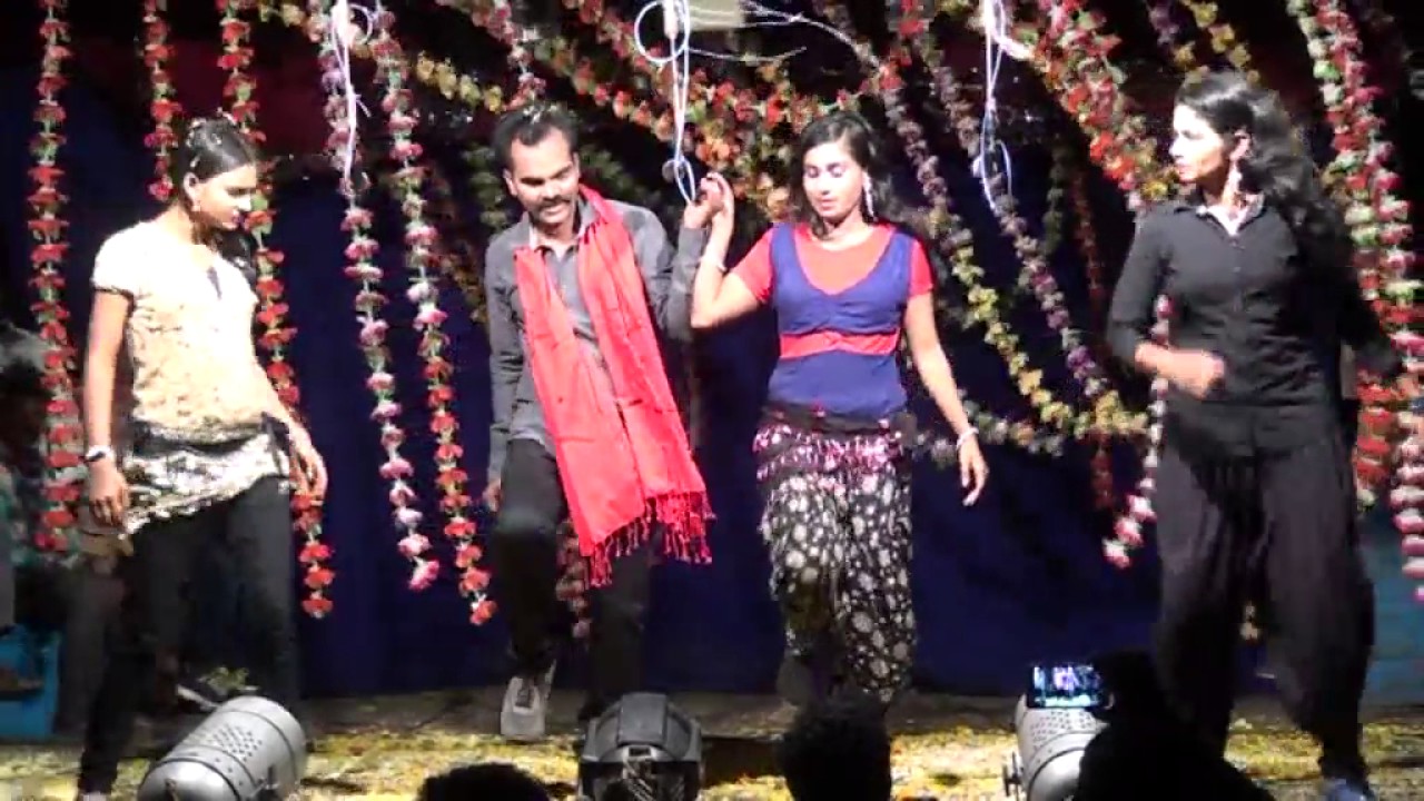 పూలెట్టికొట్టమాకు #superstarkrishna #Pooletti kottamaku #dance #entertainment #telugumusic 