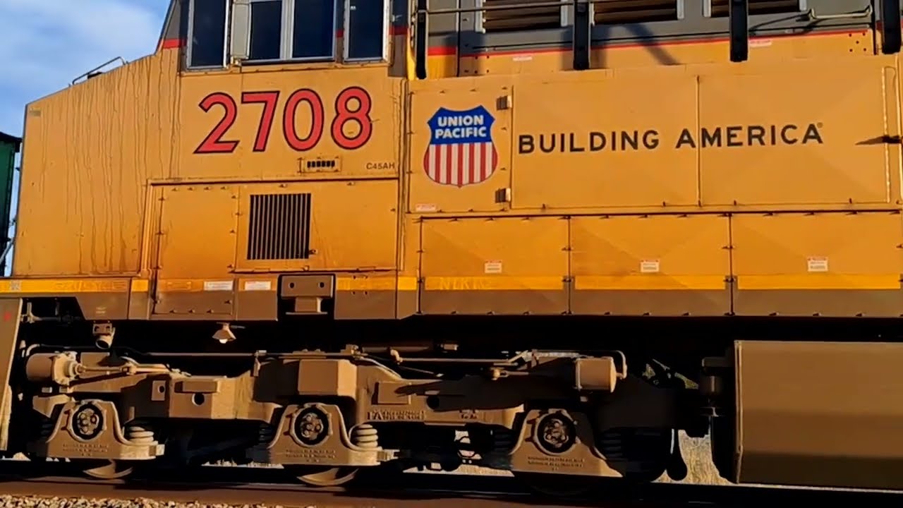 20260115_PacificMo_Railfan_EB_CoalUnit_SomeSloMo (4K)