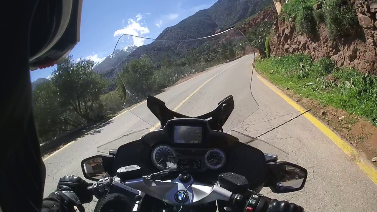 R1200RT Maroc : Route de Ourzazate 2/3