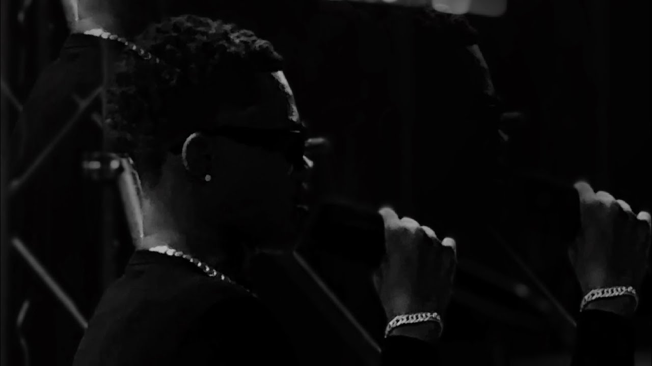 LBV SHOW ACT.01 