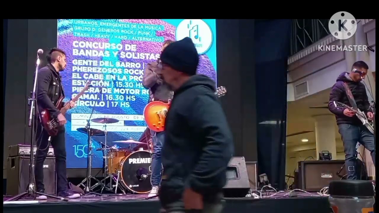 PHEREZOSOS PUNK ROCK                       en vivo urbanos emergentes
