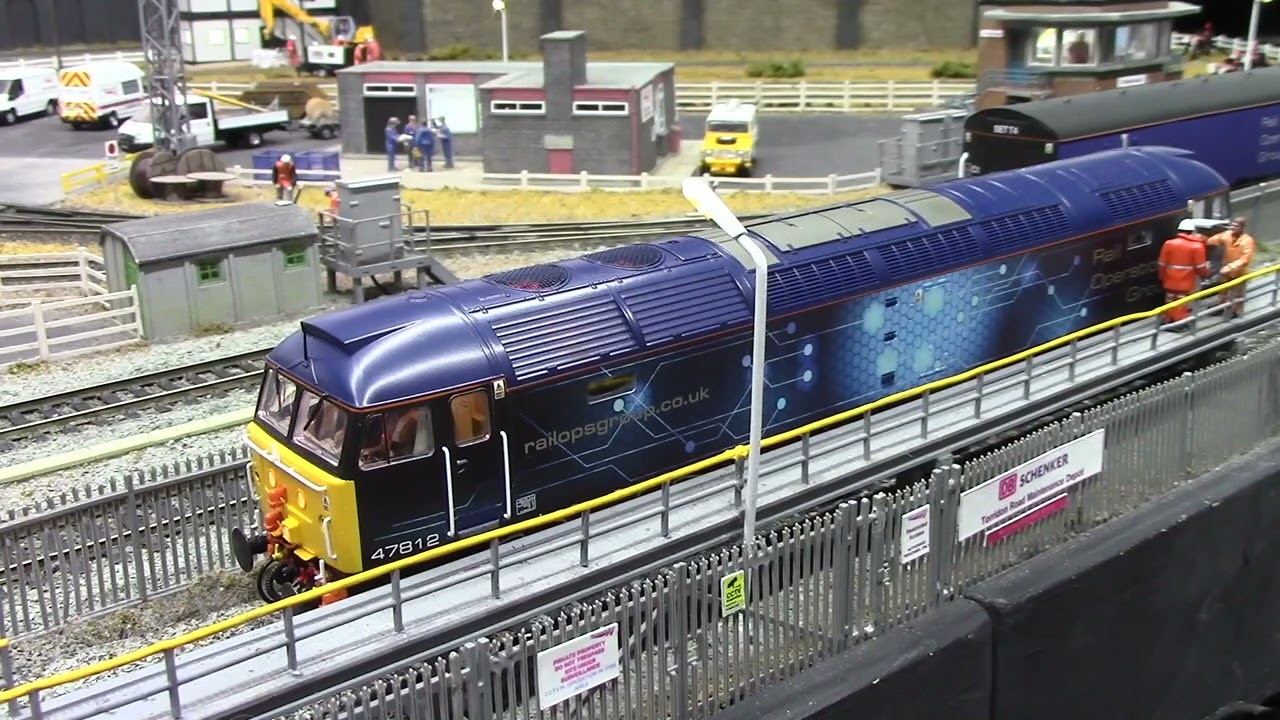 It's not so cold so lets run some trains.