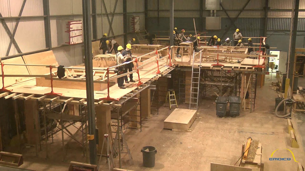 Coffrage d'une dalle de béton en charpenterie-menuiserie- EMOICQ, L'École de construction