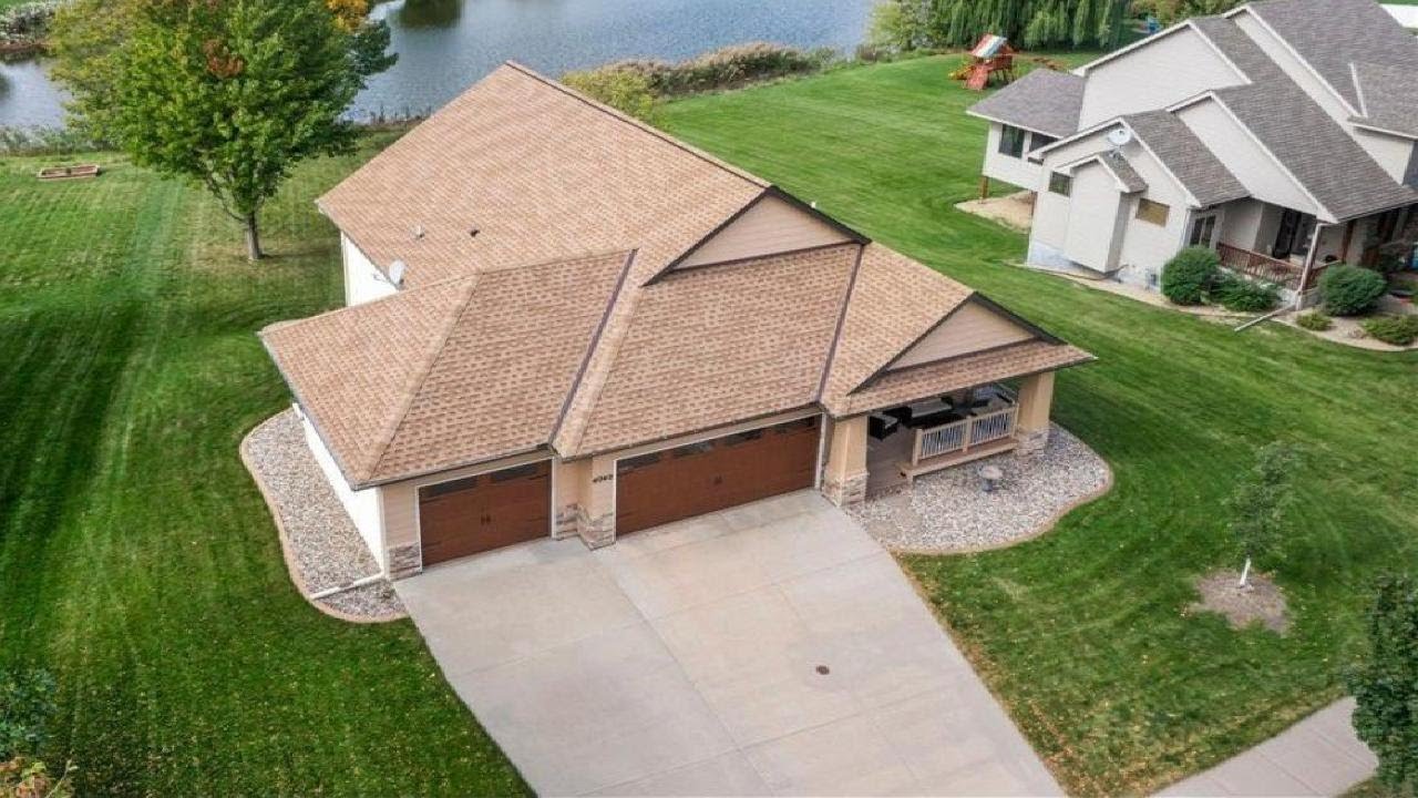 4949 Kama Lane NE, Albertville, MN Presented by Lori Millam.