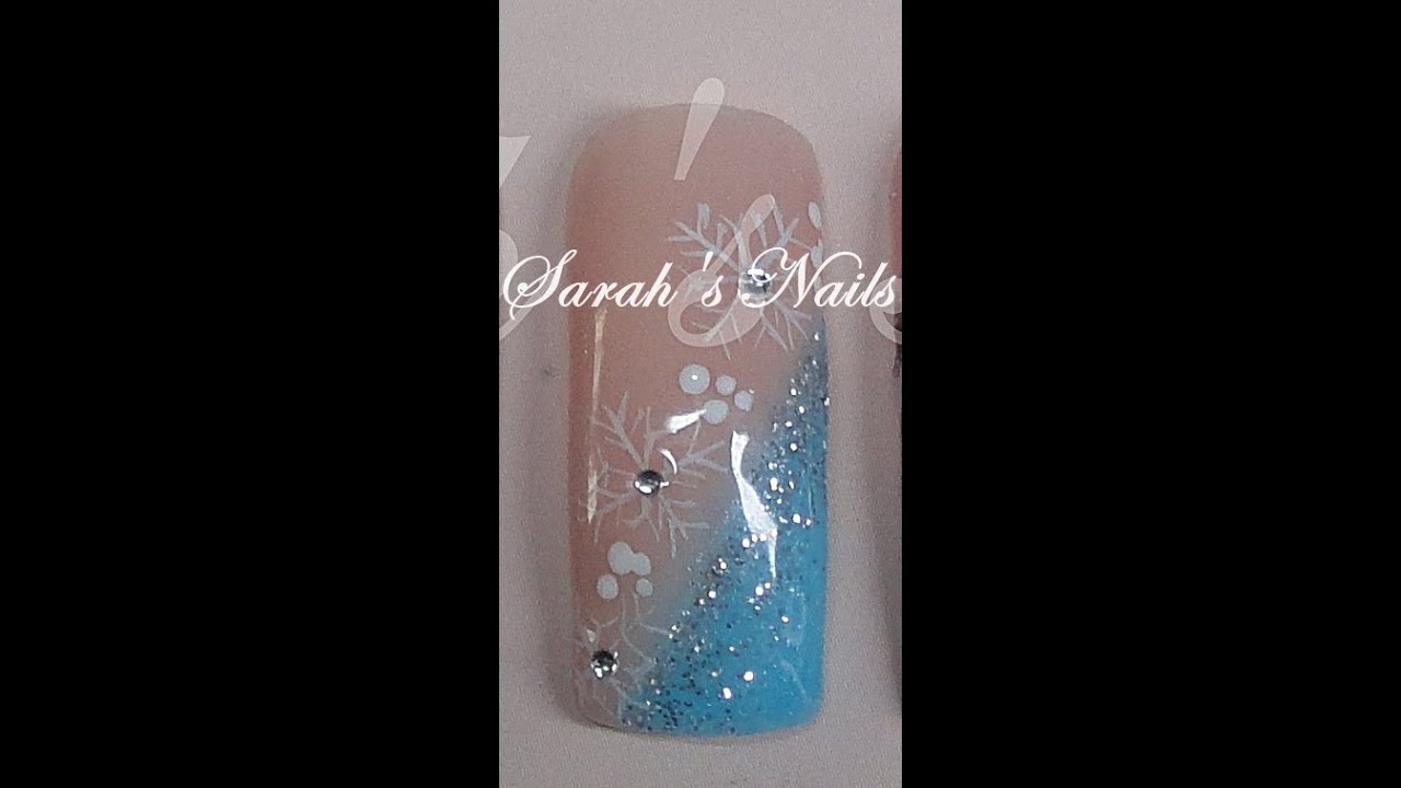 Winterdesign mit Schneeflocken
